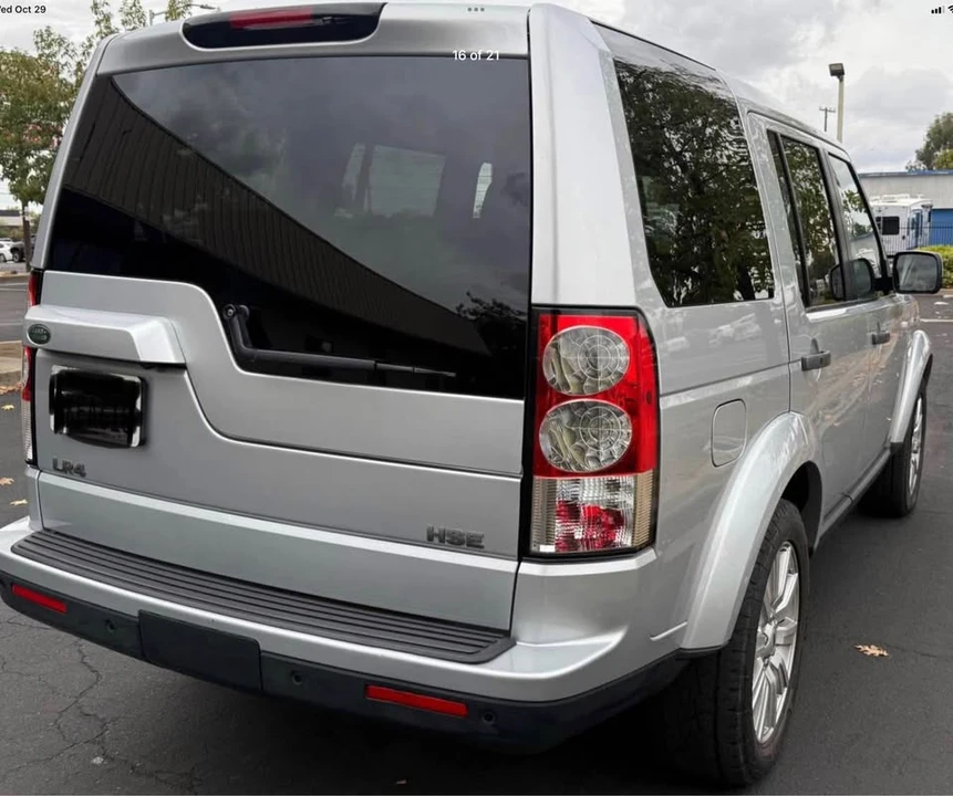 2013 Land Rover Discovery 4th Gen - Image 7 of 10