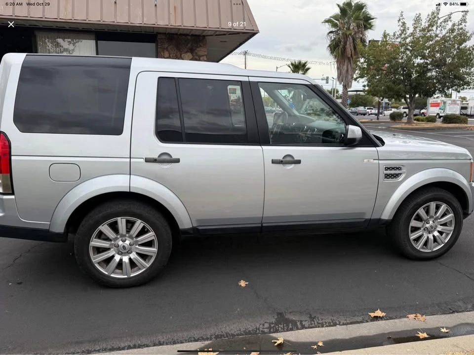 2013 Land Rover Discovery 4th Gen - Image 5 of 10
