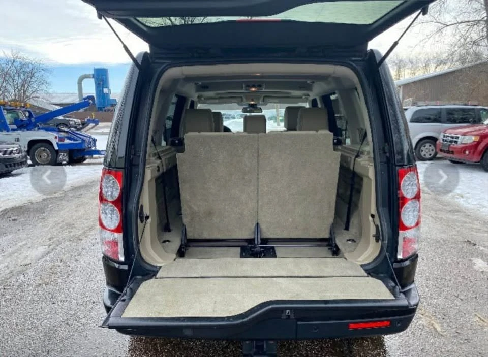 2013 Land Rover Discovery 4th Gen - Image 13 of 16