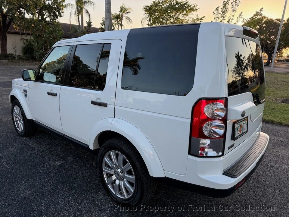 2013 Land Rover Discovery 4th Gen - Image 3 of 12