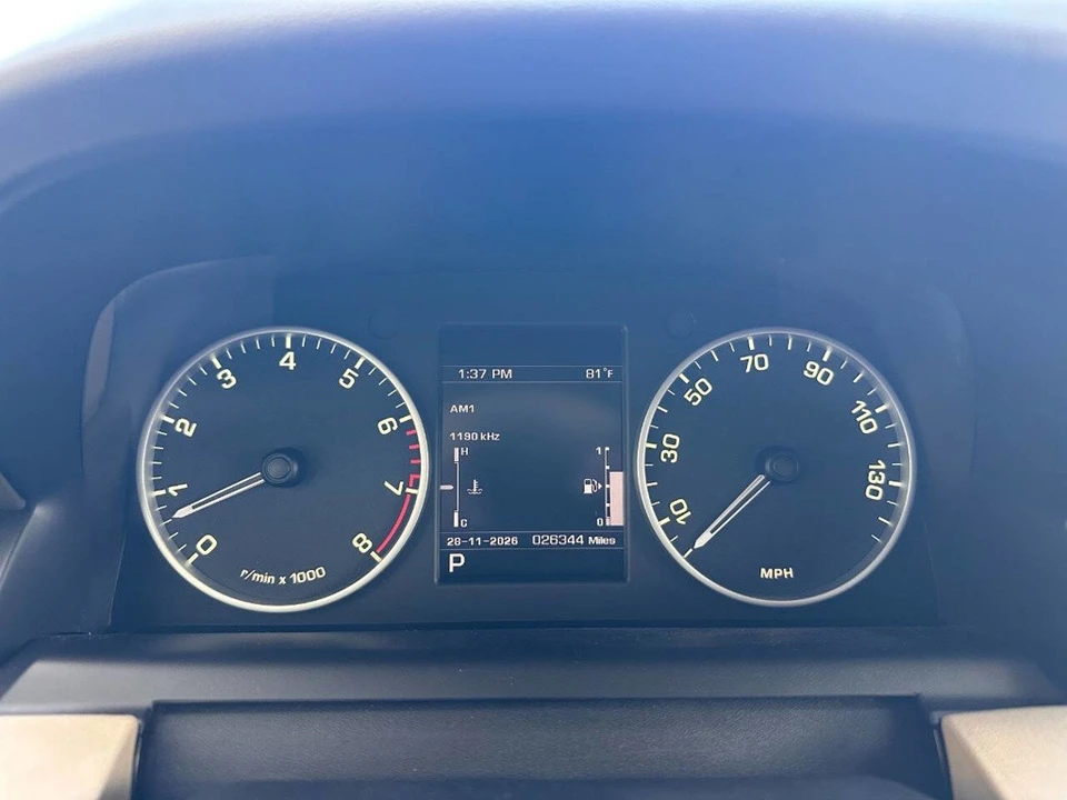 2013 Land Rover Discovery 4th Gen - Image 16 of 21