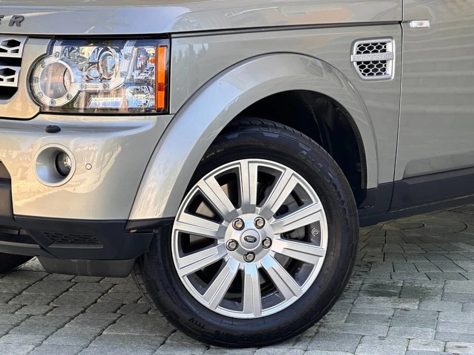 2013 Land Rover Discovery 4th Gen - Image 3 of 21