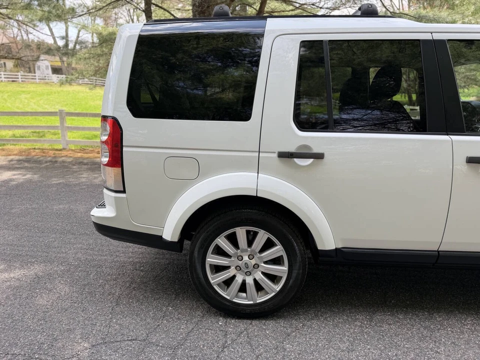 2013 Land Rover Discovery 4th Gen - Image 12 of 31