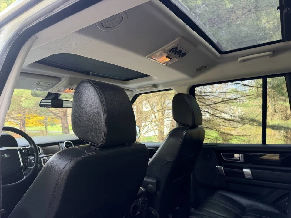 2013 Land Rover Discovery 4th Gen - Image 23 of 31