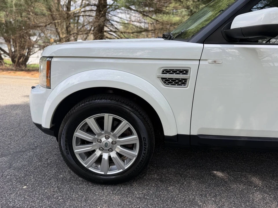 2013 Land Rover Discovery 4th Gen - Image 6 of 31