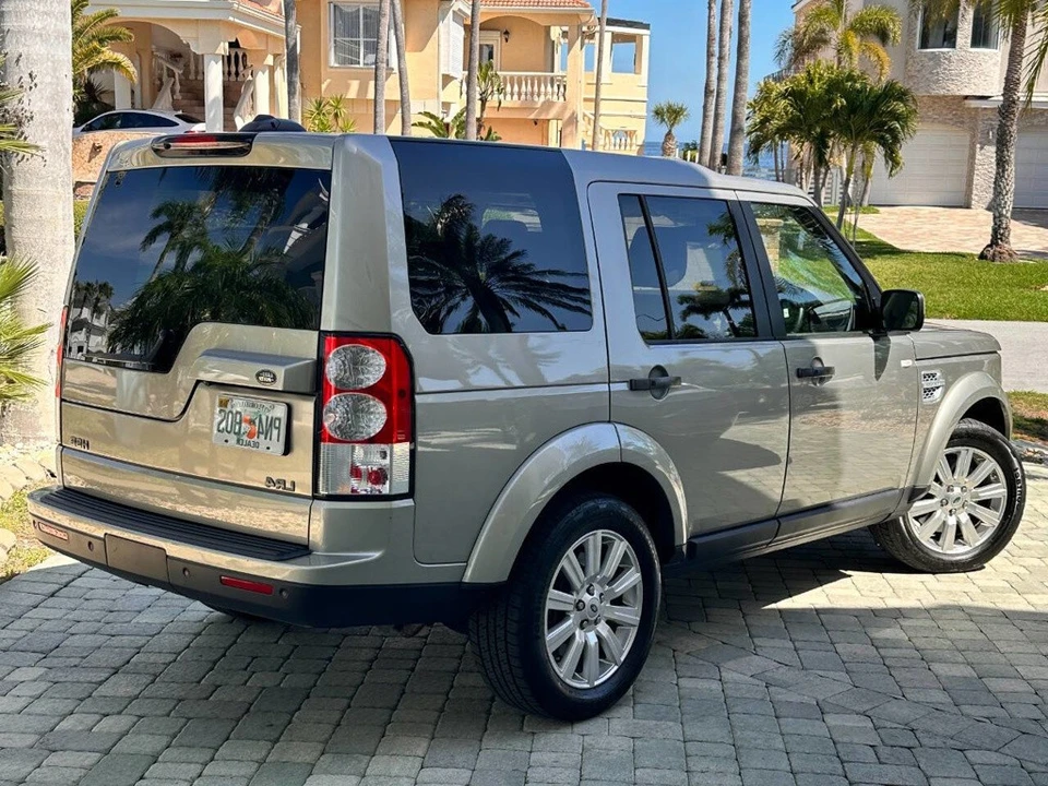 2013 Land Rover Discovery 4th Gen - Image 8 of 21