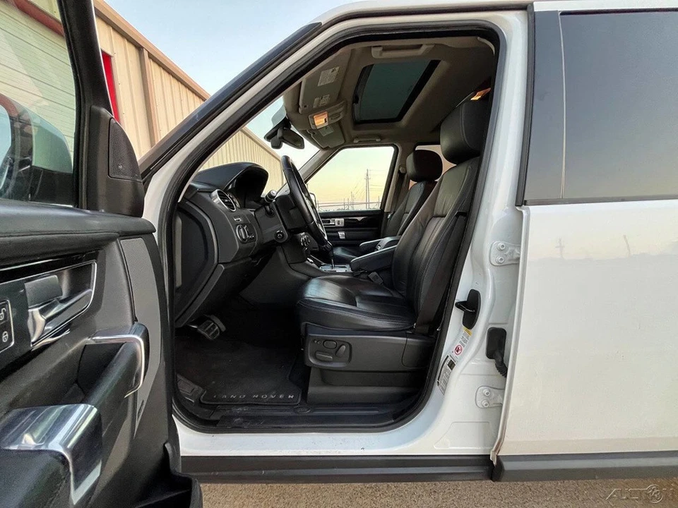 2013 Land Rover Discovery 4th Gen - Image 14 of 21