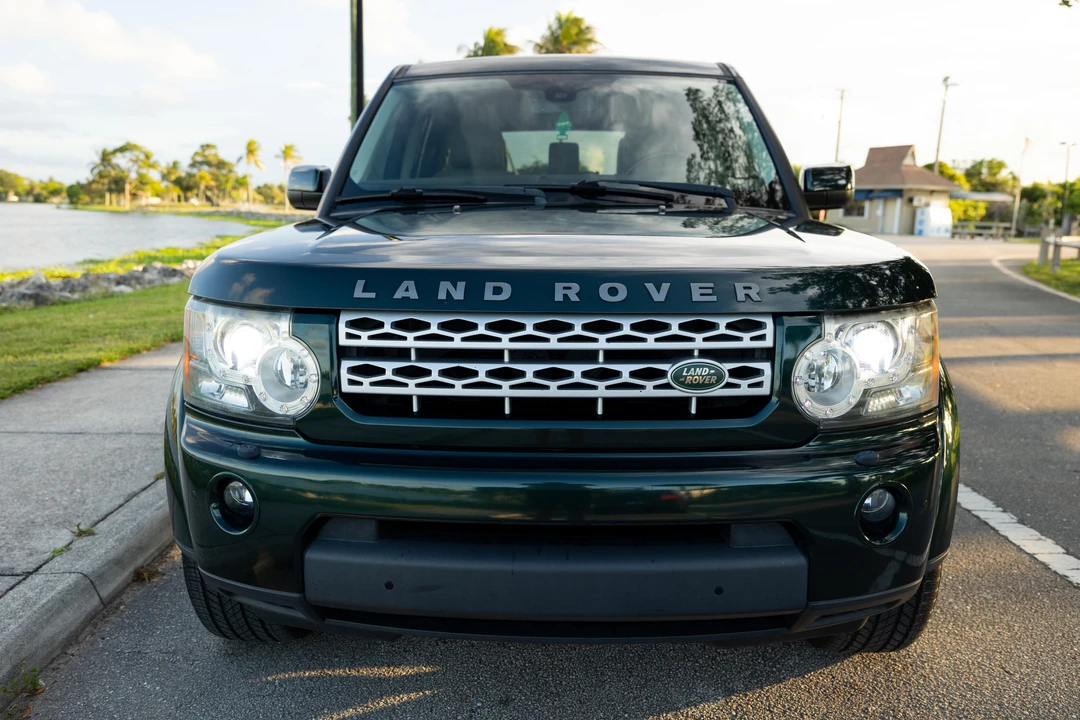 2013 Land Rover Discovery 4th Gen - Image 7 of 31