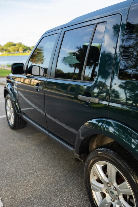 2013 Land Rover Discovery 4th Gen - Image 26 of 31