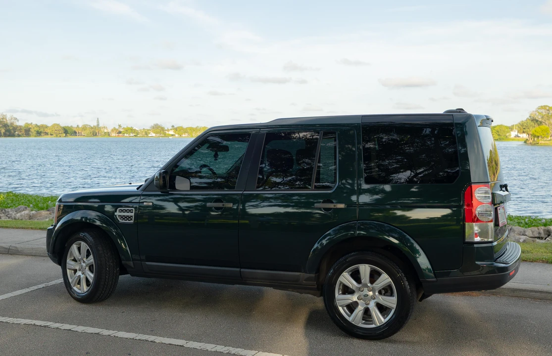 2013 Land Rover Discovery 4th Gen - Image 11 of 31