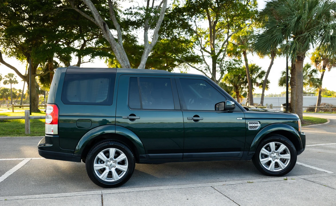 2013 Land Rover Discovery 4th Gen - Image 15 of 31