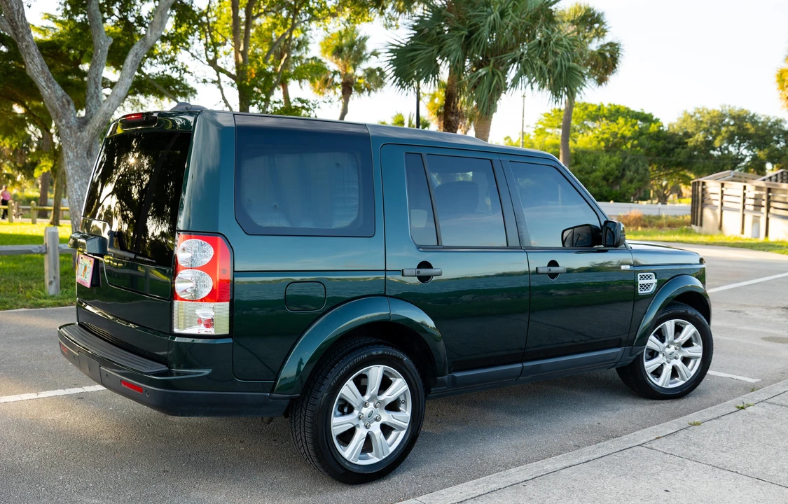 2013 Land Rover Discovery 4th Gen - Image 14 of 31