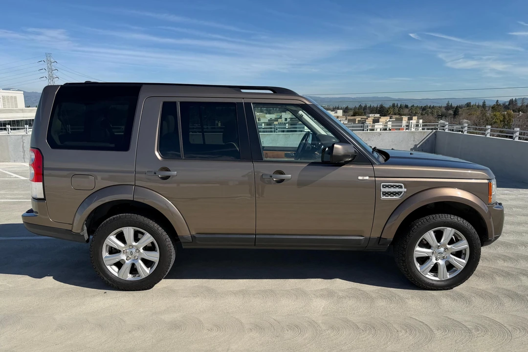 2013 Land Rover Discovery 4th Gen - Image 3 of 31