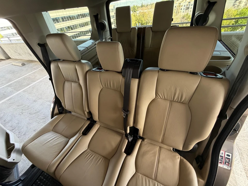 2013 Land Rover Discovery 4th Gen - Image 21 of 31