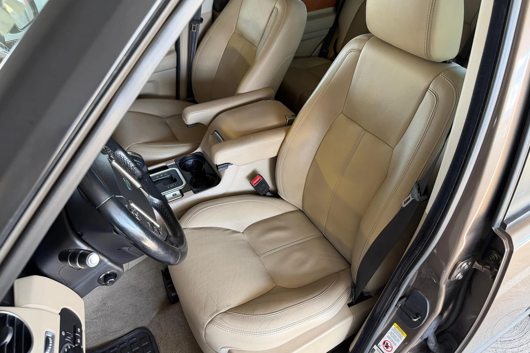 2013 Land Rover Discovery 4th Gen - Image 17 of 31