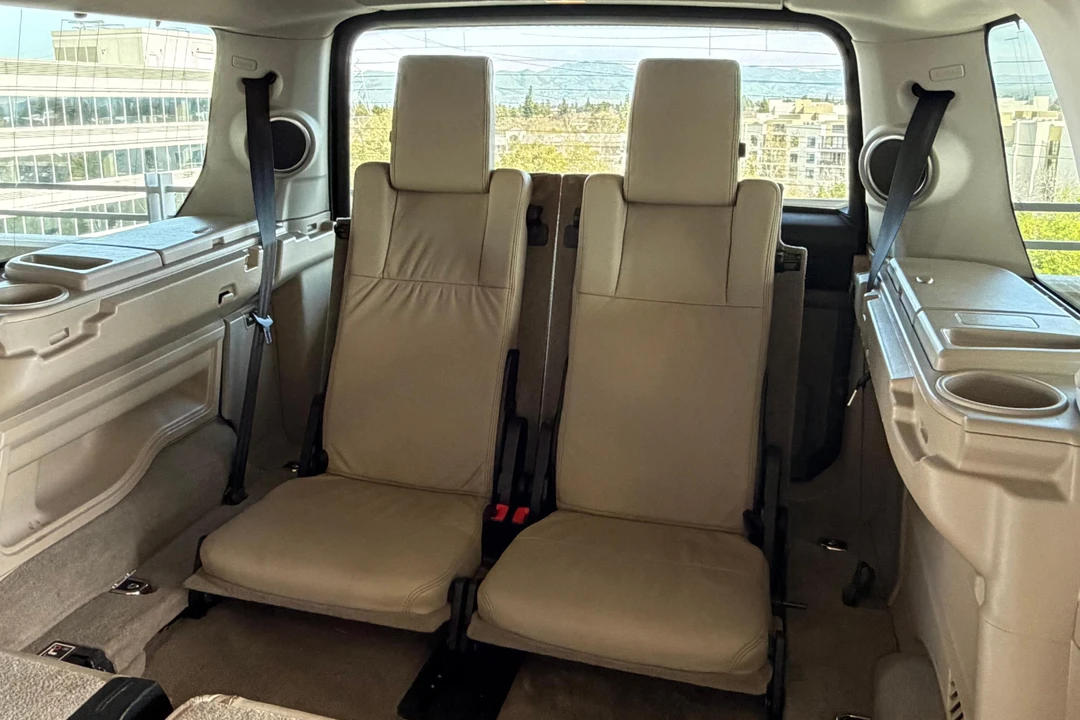 2013 Land Rover Discovery 4th Gen - Image 18 of 31
