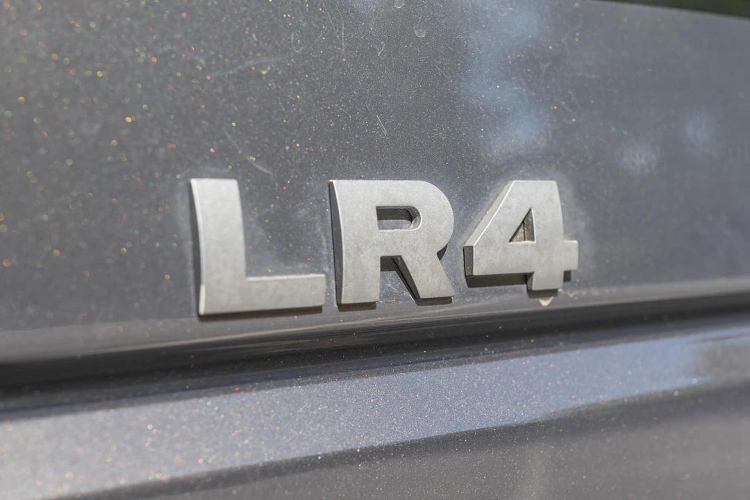 2013 Land Rover Discovery 4th Gen - Image 23 of 31