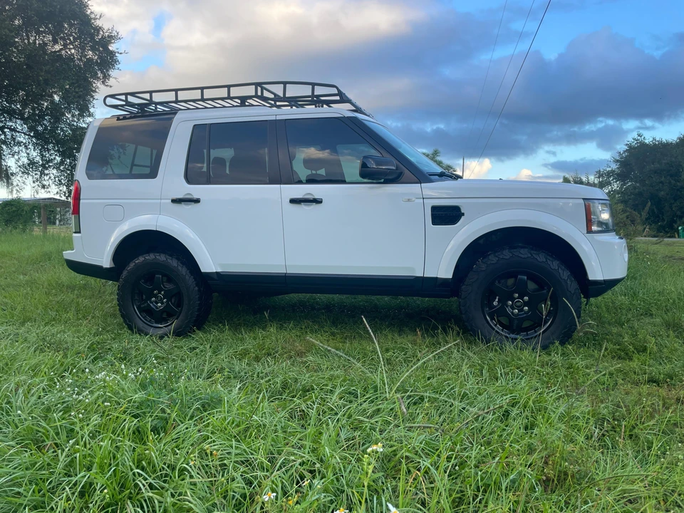 2013 Land Rover Discovery 4th Gen - Image 10 of 31