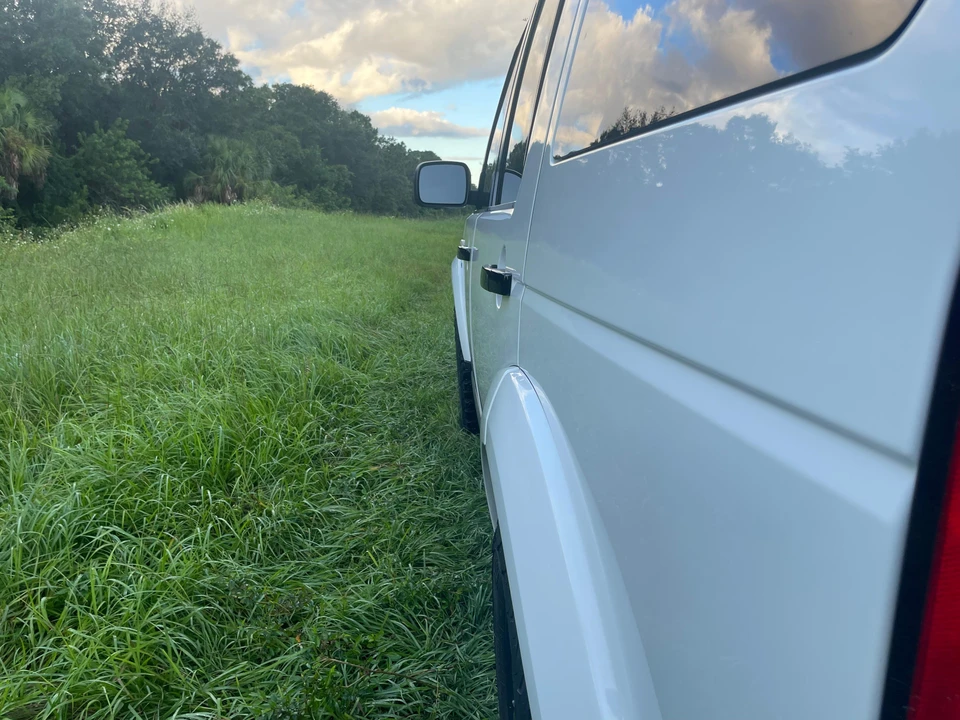 2013 Land Rover Discovery 4th Gen - Image 11 of 31