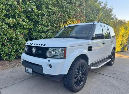 2013 Land Rover LR4 HSE LUX Sport Utility 4D
