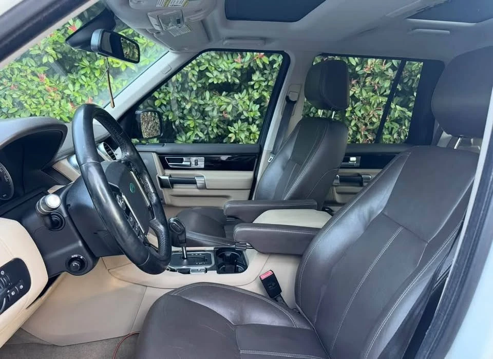 2013 Land Rover Discovery 4th Gen - Image 10 of 12