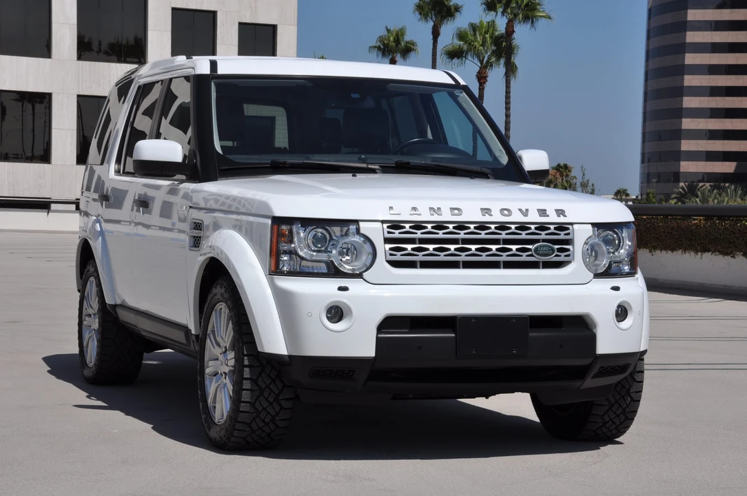2013 Land Rover Discovery 4th Gen - Image 7 of 31