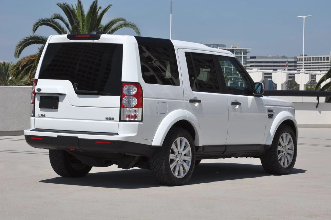 2013 Land Rover Discovery 4th Gen - Image 12 of 31