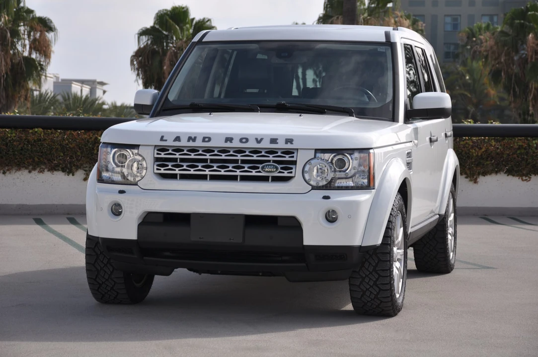 2013 Land Rover Discovery 4th Gen - Image 6 of 31