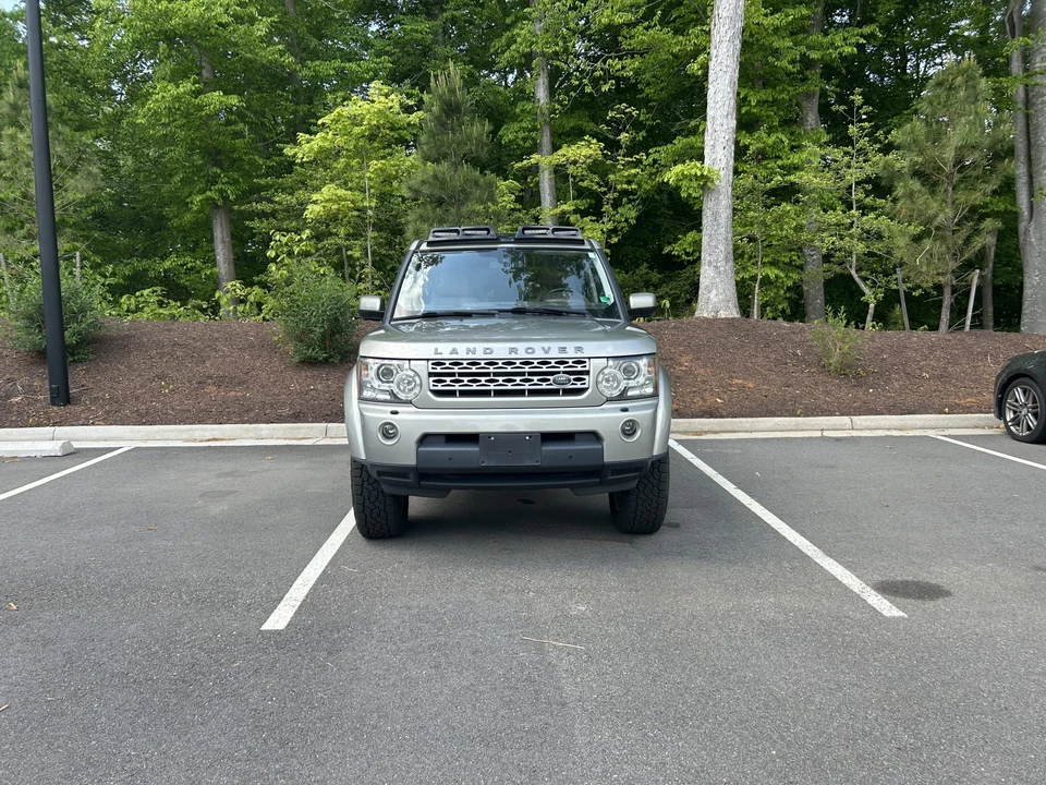 2013 Land Rover Discovery 4th Gen - Image 11 of 31