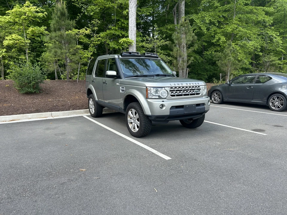 2013 Land Rover Discovery 4th Gen - Image 10 of 31