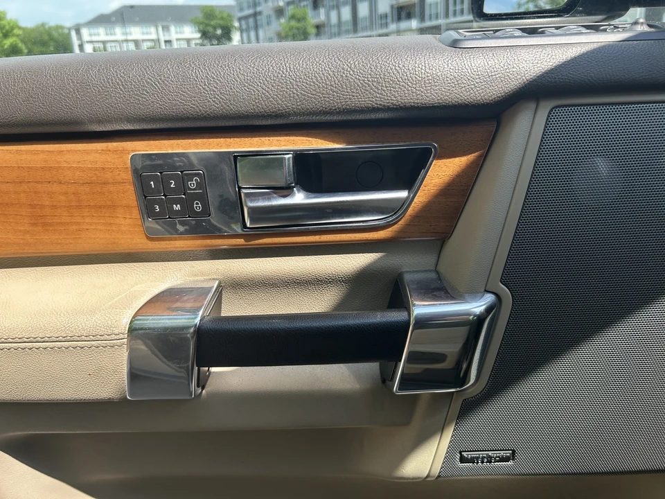 2013 Land Rover Discovery 4th Gen - Image 29 of 31