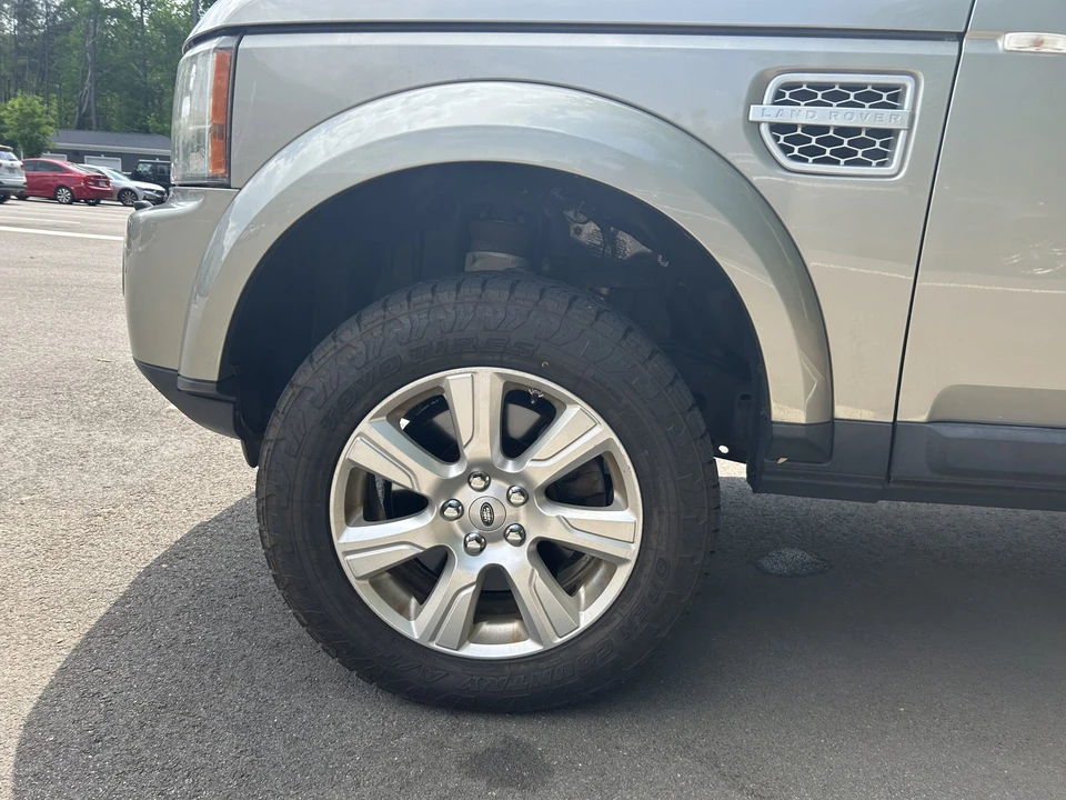 2013 Land Rover Discovery 4th Gen - Image 23 of 31