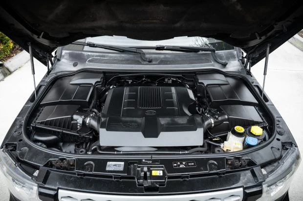 2013 Land Rover Discovery 4th Gen - Image 6 of 8