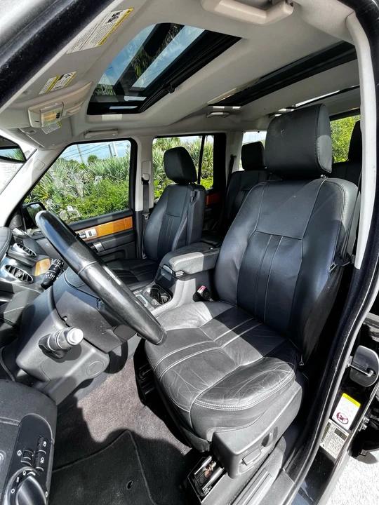 2013 Land Rover Discovery 4th Gen - Image 10 of 16