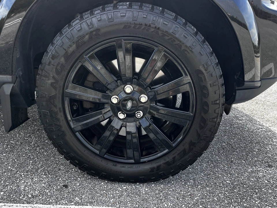 2013 Land Rover Discovery 4th Gen - Image 7 of 16