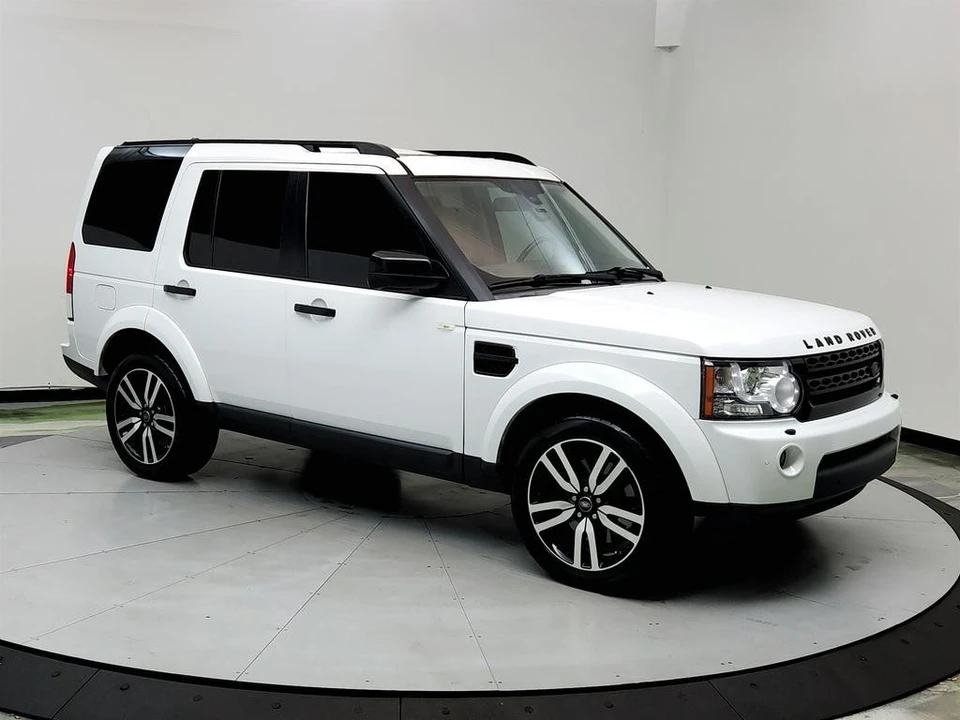 2013 Land Rover Discovery 4th Gen - Image 3 of 12