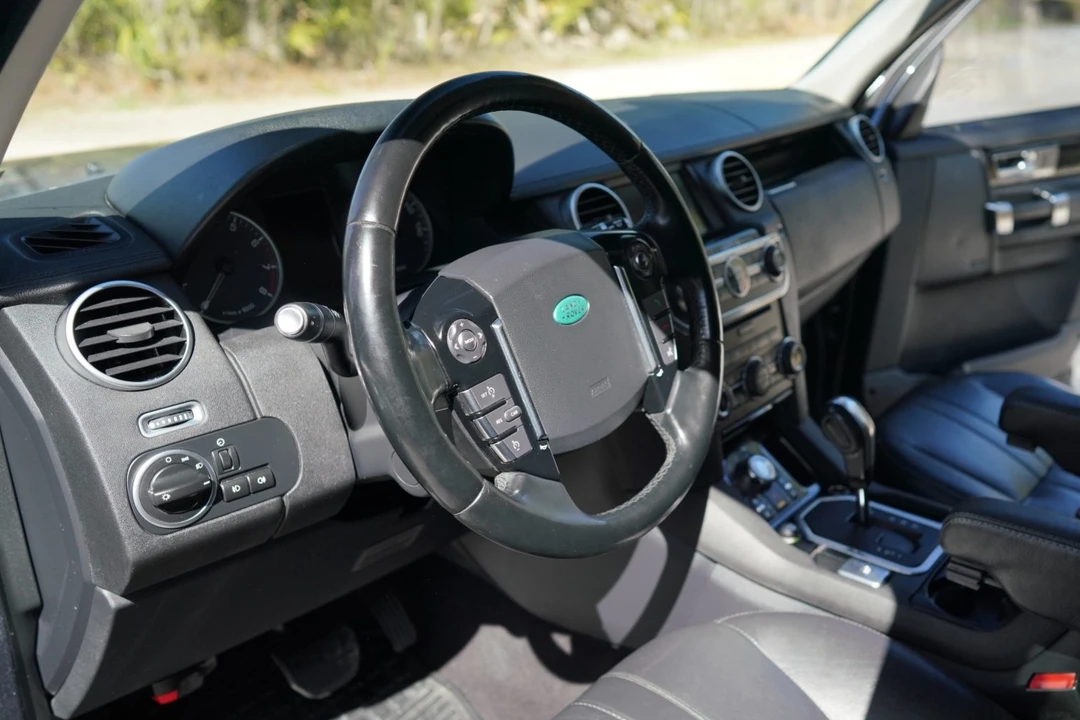 2013 Land Rover Discovery 4th Gen - Image 5 of 7