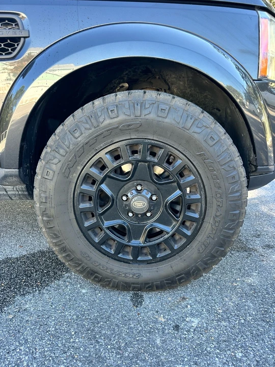 2013 Land Rover Discovery 4th Gen - Image 9 of 15