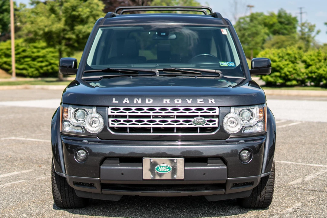 2013 Land Rover Discovery 4th Gen - Image 2 of 18