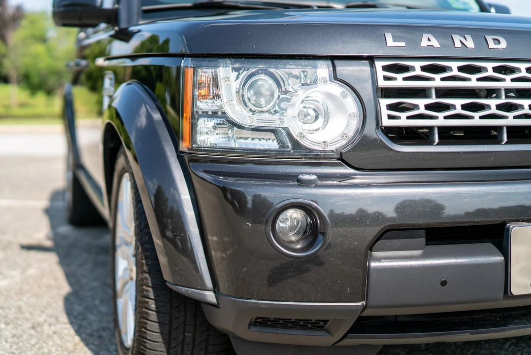 2013 Land Rover Discovery 4th Gen - Image 16 of 18
