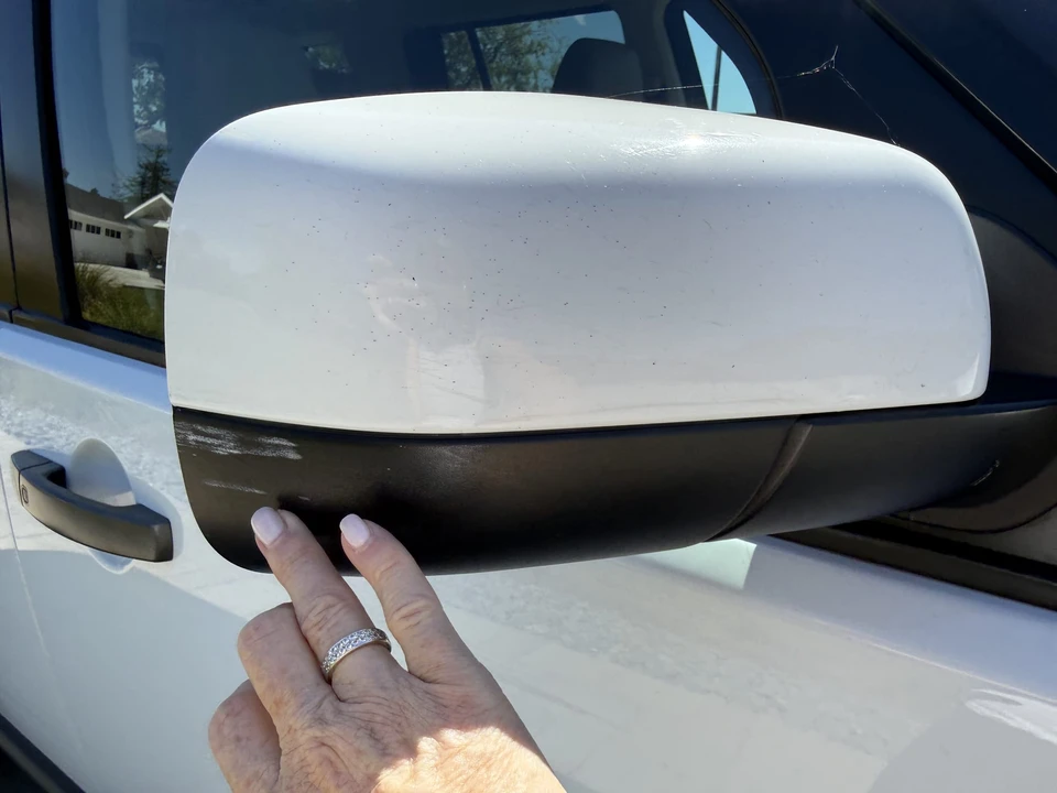 2013 Land Rover Discovery 4th Gen - Image 18 of 31