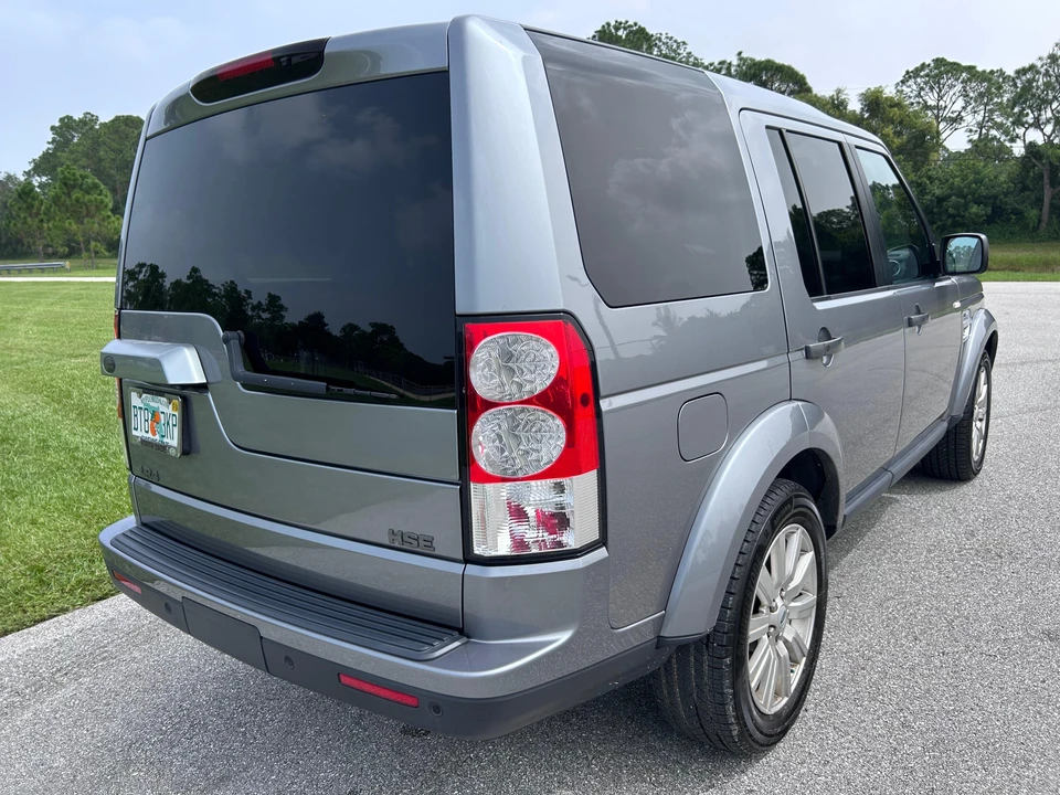 2013 Land Rover Discovery 4th Gen - Image 8 of 31