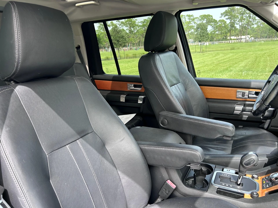 2013 Land Rover Discovery 4th Gen - Image 29 of 31