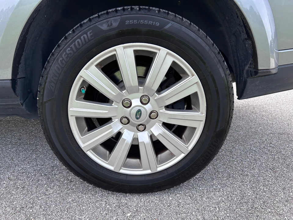 2013 Land Rover Discovery 4th Gen - Image 18 of 31