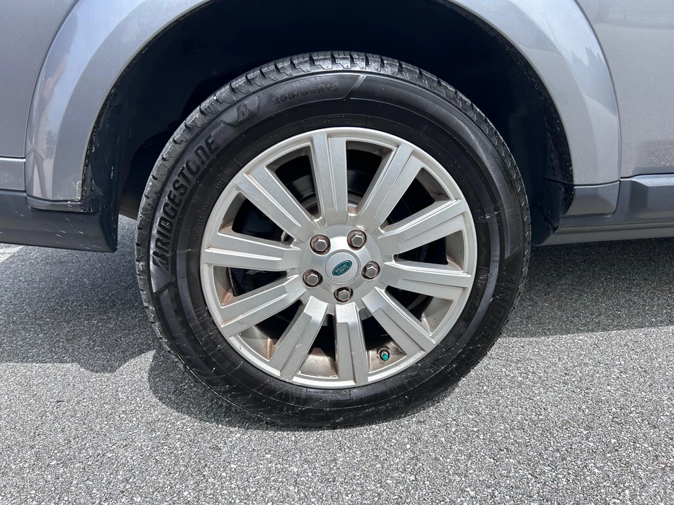 2013 Land Rover Discovery 4th Gen - Image 19 of 31