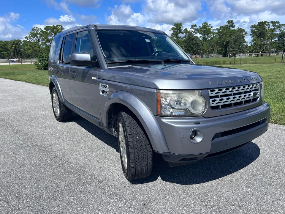 2013 Land Rover Discovery 4th Gen - Image 10 of 31