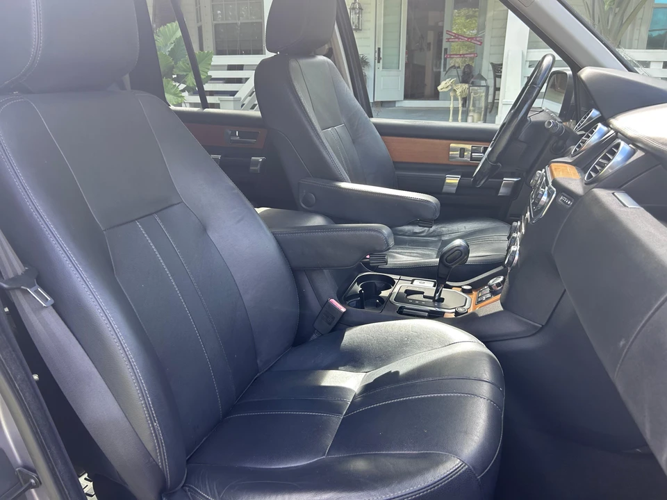 2013 Land Rover Discovery 4th Gen - Image 30 of 31