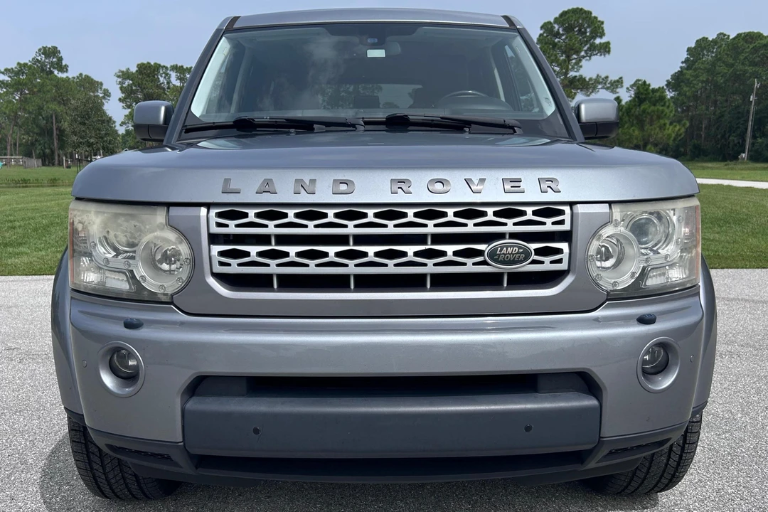 2013 Land Rover Discovery 4th Gen - Image 2 of 31