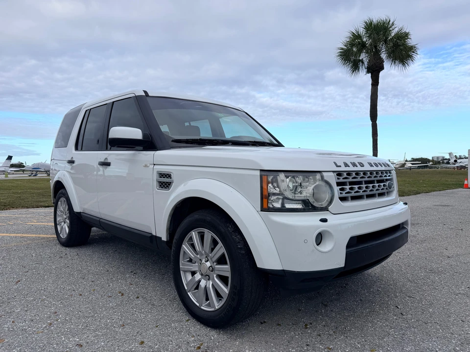 2013 Land Rover Discovery 4th Gen - Image 31 of 31