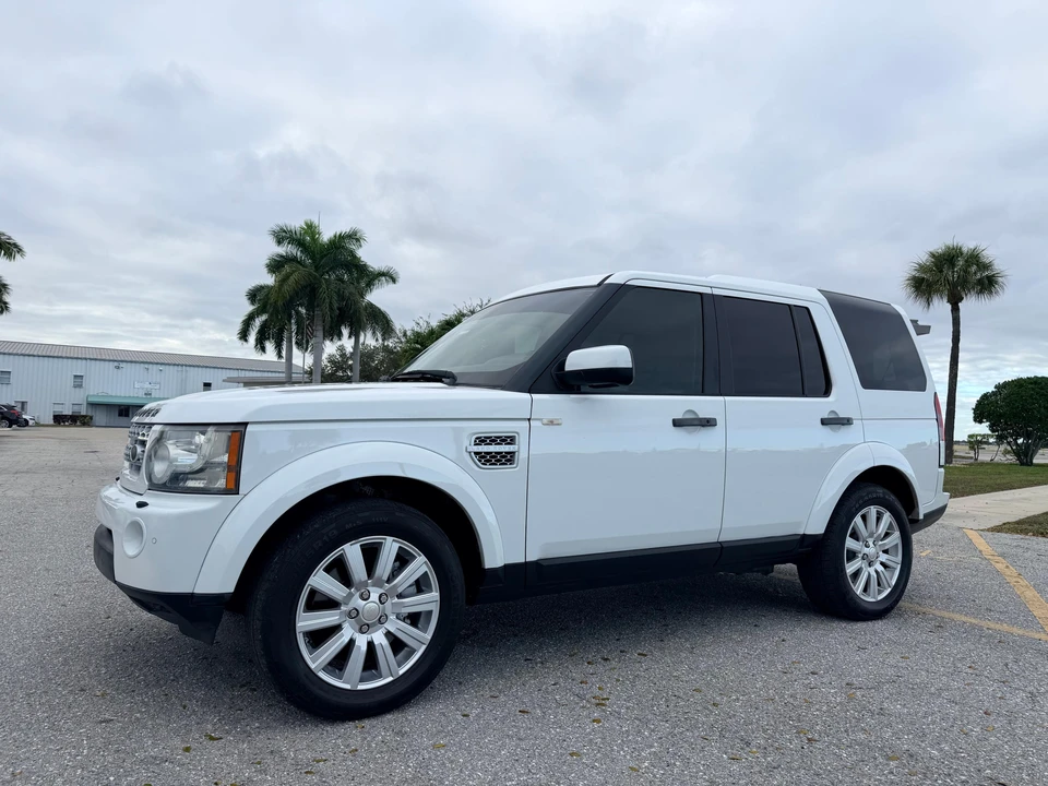 2013 Land Rover Discovery 4th Gen - Image 13 of 31